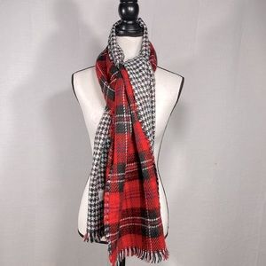 Double sided fringed wrap scarf plaid red and black and houndstooth OSFM